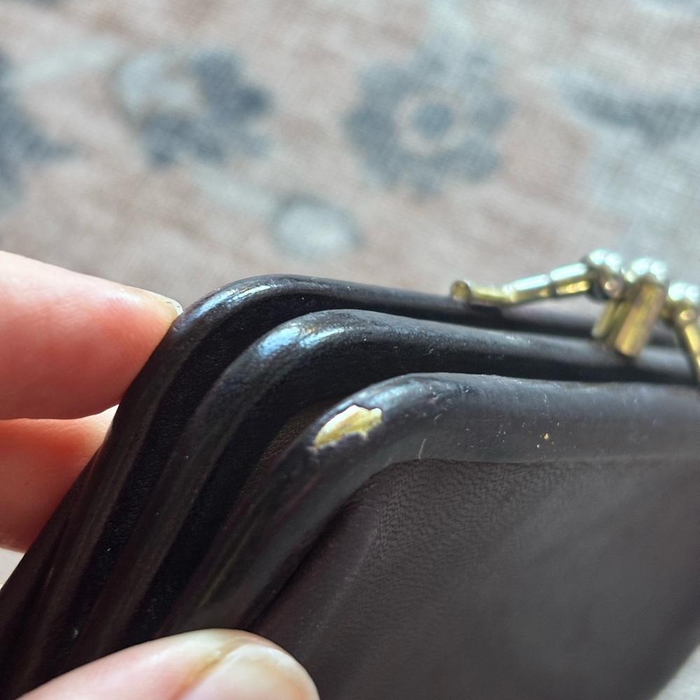 Vintage Coach Kiss-Lock Coin Purse - Picture 7 of 11